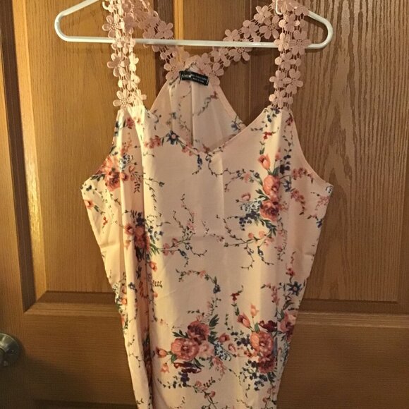 Shein Tank top - Picture 1 of 2